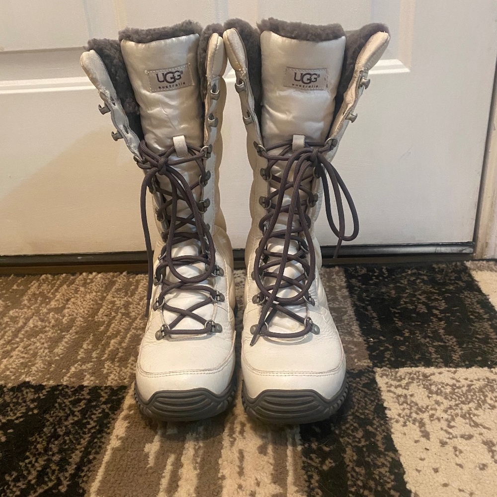 Women's UGG boots size 6.5